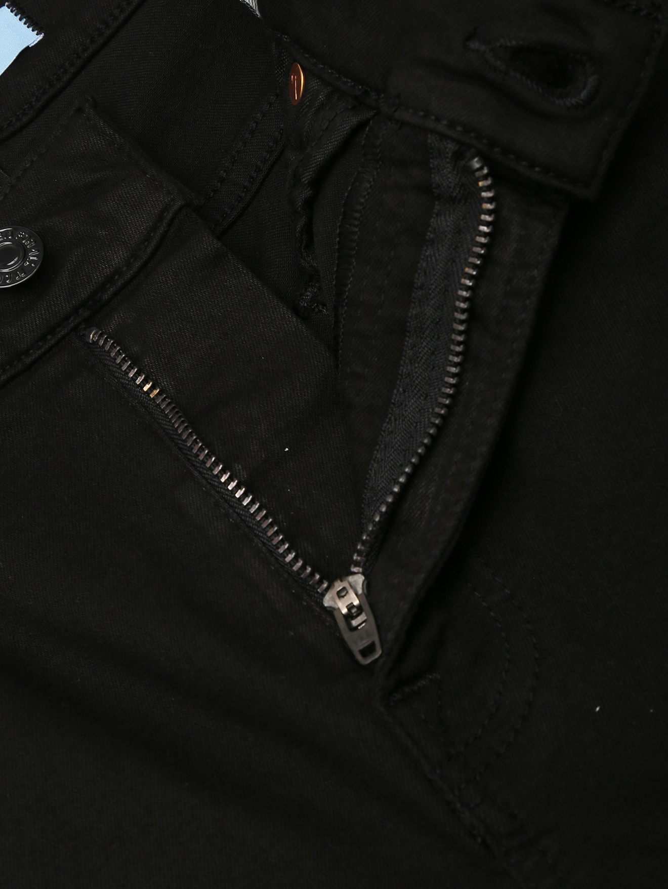 Деталь1