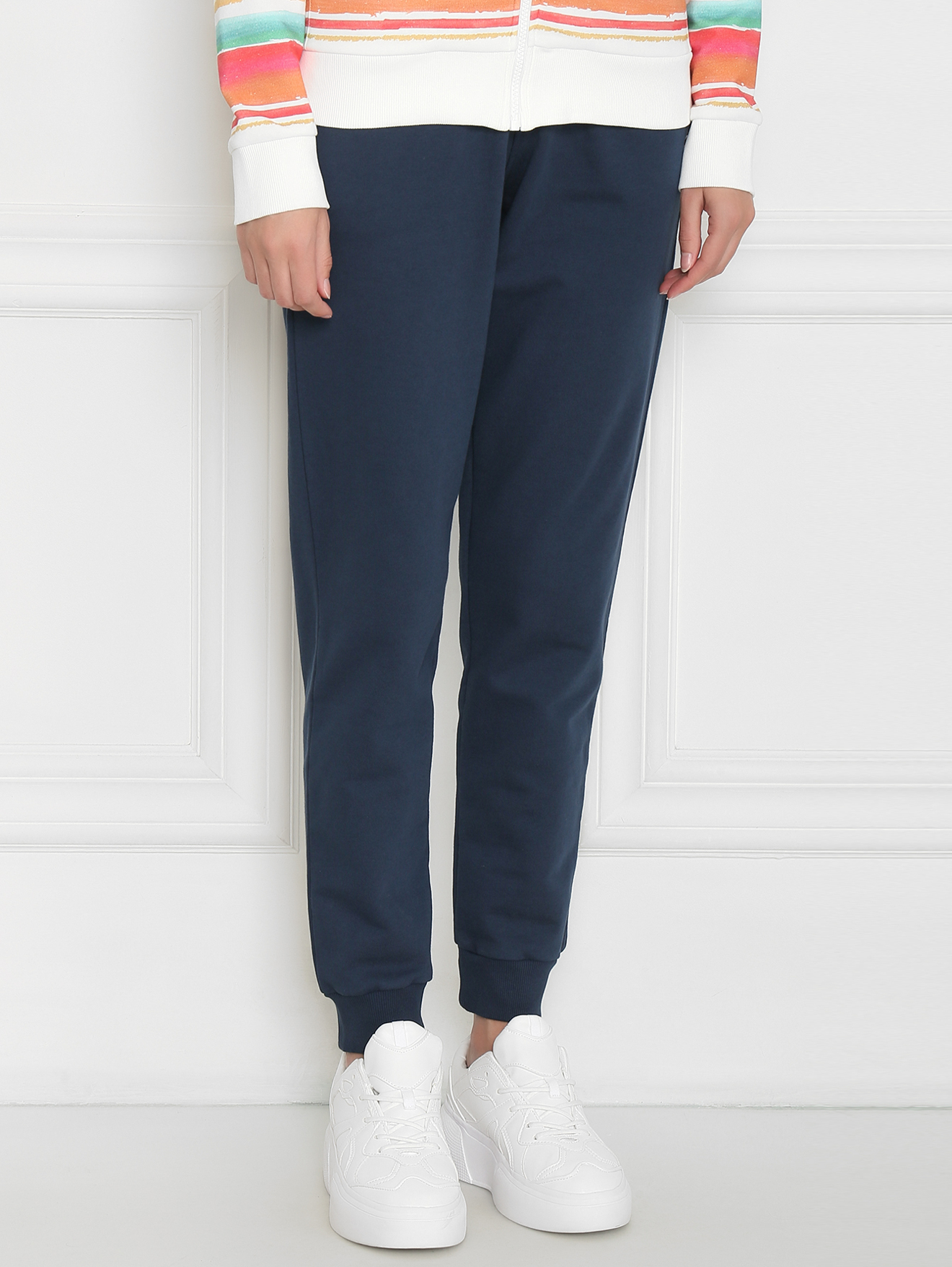 Модель Верх-Низ